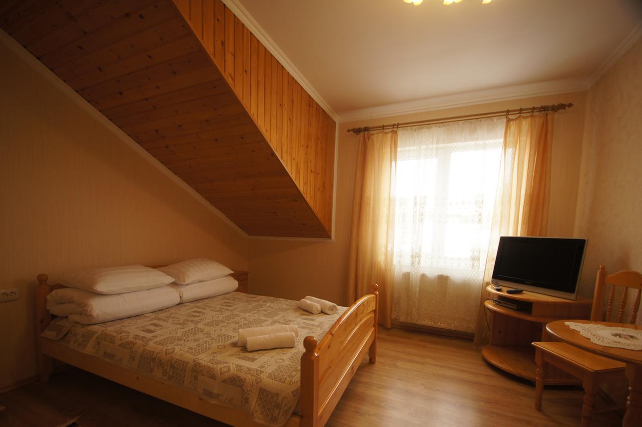 Villa Zirka Karpat Jassinja Exterior foto