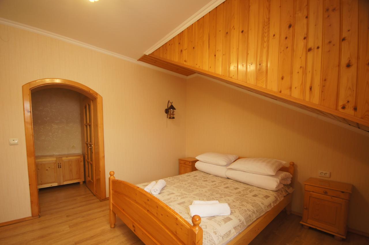 Villa Zirka Karpat Jassinja Exterior foto